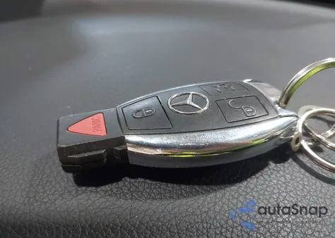 2017 Mercedes-Benz C 300 4Matic from USA, damaged, VIN WDDWF4KB5HR217149